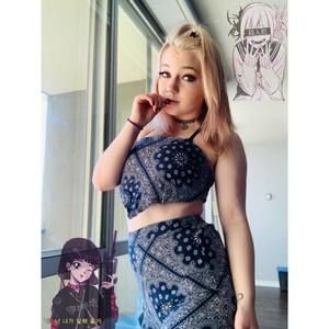 Meet your Posher, Emily-jane